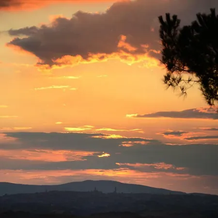 Podere Il Granaio - Crete Senesi - Tuscany Hébergement de vacances
